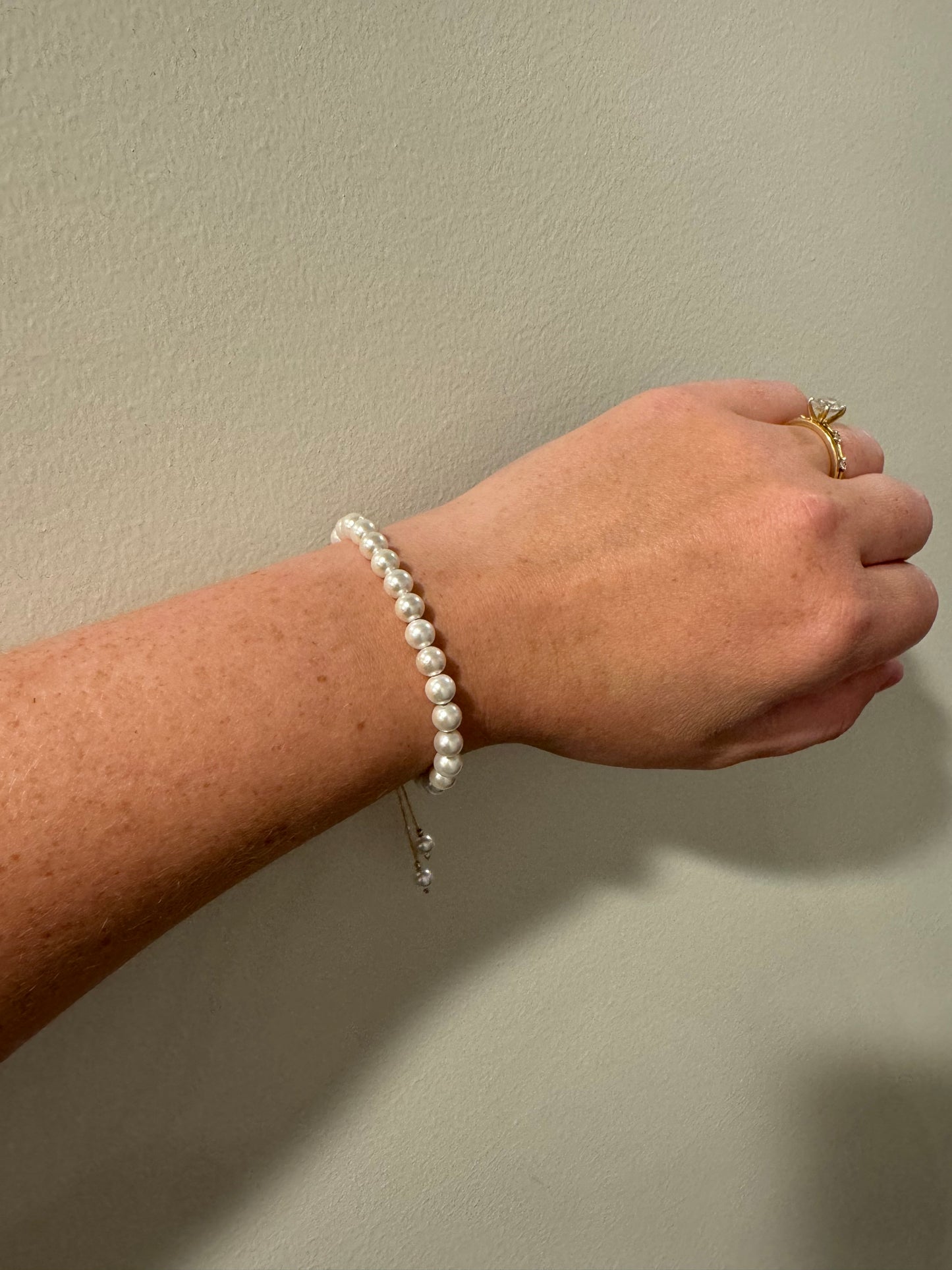 Adjustable Pearl Bracelet